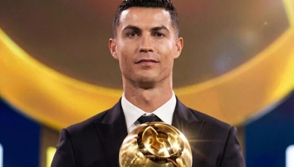 Face Reading: Cristiano Ronaldo’s Aura and Presence Analysis